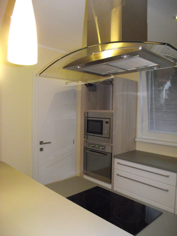 Kuchyňa s výklopným systémom Aventos